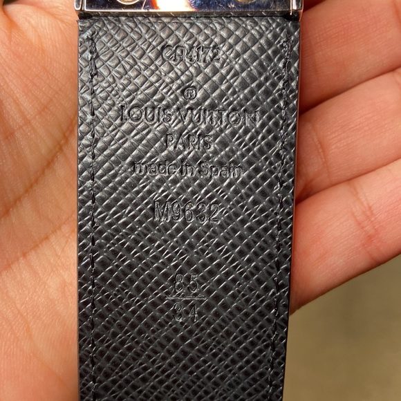 LOUIS VUITTON
Inventeur Reversible Belt Damier Graphite Pattern Size 85/34 - Picture 2 of 6